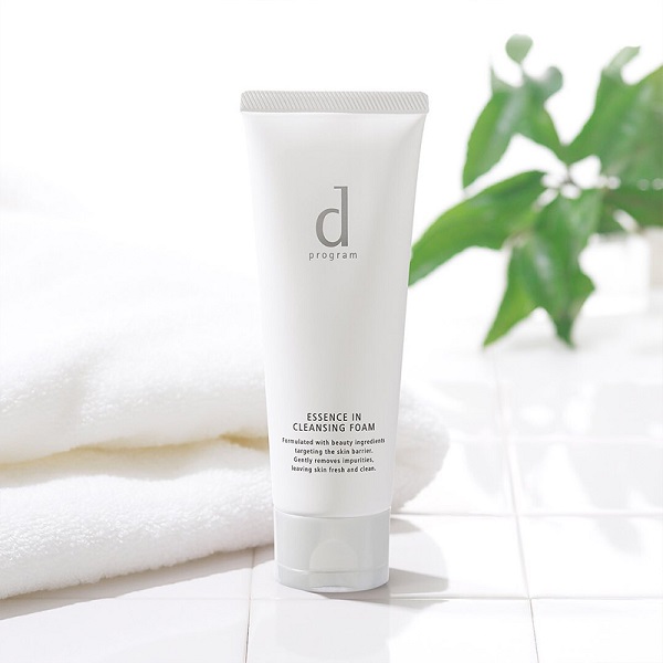d Program Essence In Cleansing Foam 120G
