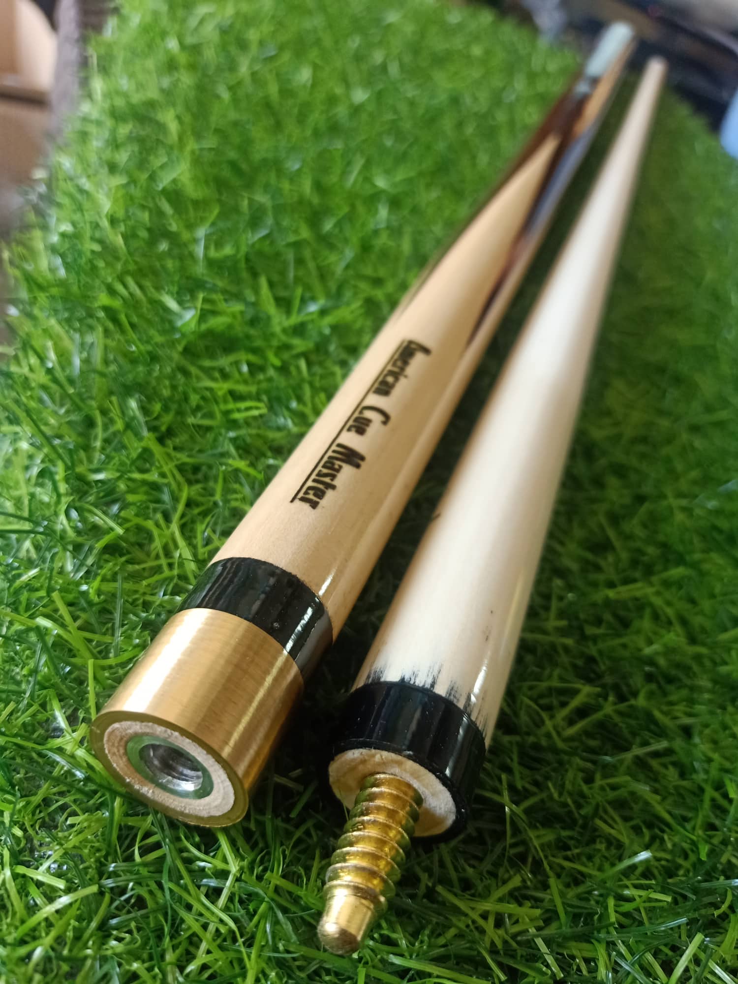 AMERICAN CUE MASTER DEROSKAS BILLIARD CUE STICK / TAKO NG BILYARAN