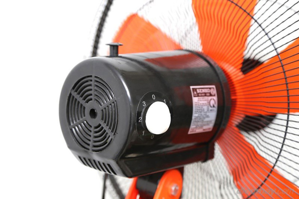 Quạt đứng công nghiệp Senko DCN1806