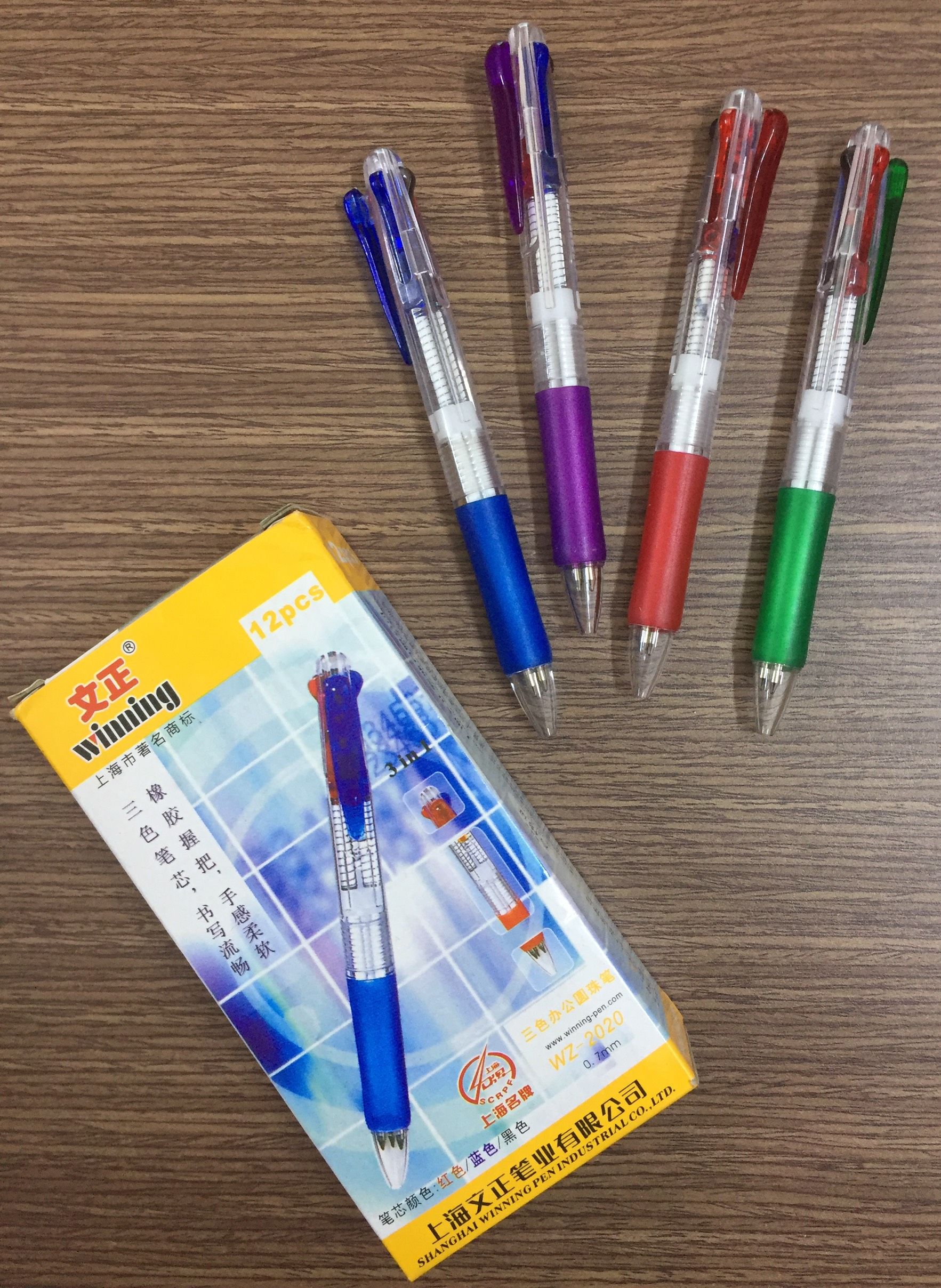 Bút bi bấm 3 ngòi Winning