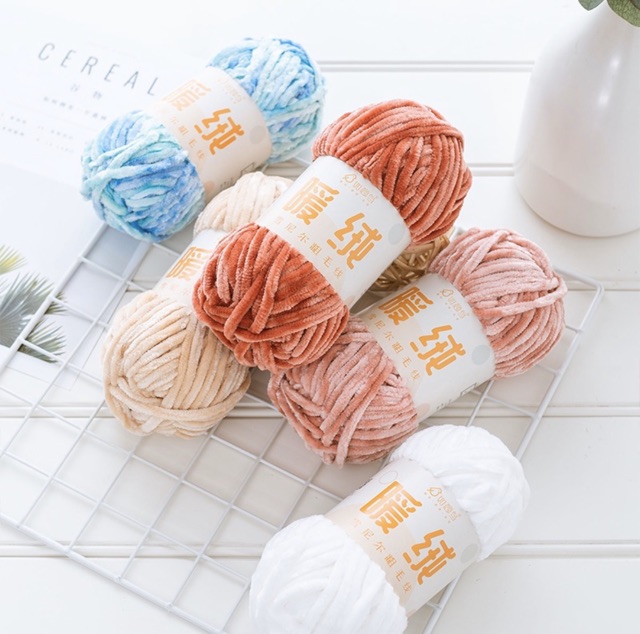 Len nhung Chenille (cuộn 100gr)