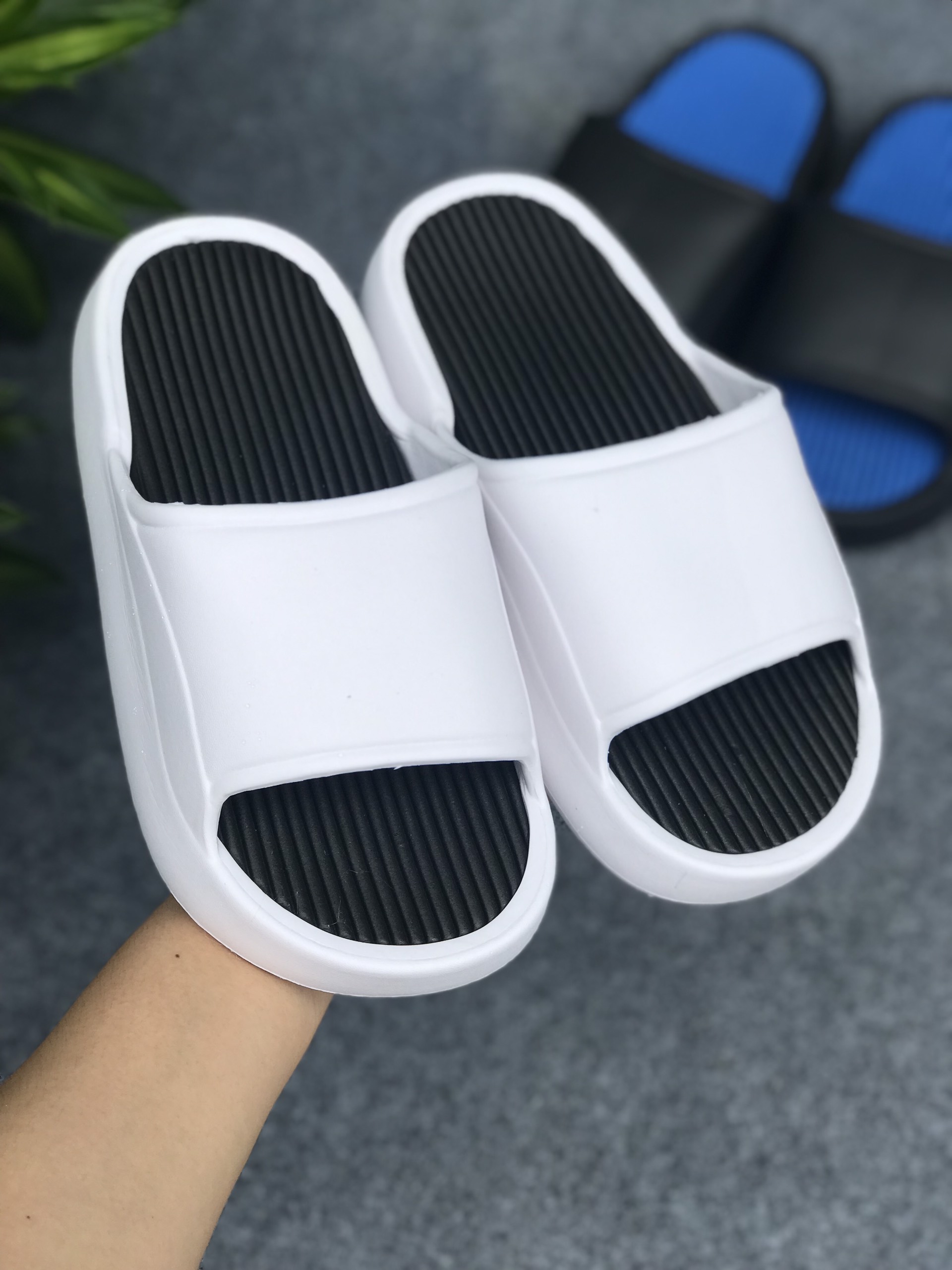 Dép bánh mì nam nữ quai ngang đế cao dép nam nữ đế đúc