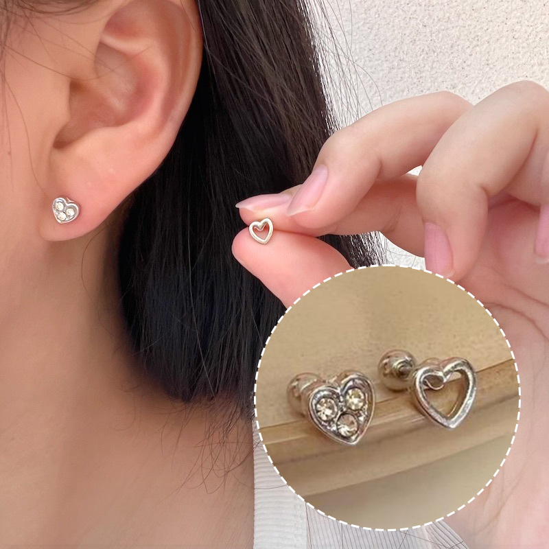 1Pair%20Ear%20Piercing%20Tragus%20Cartilage%20Dangle%20Earrings%20Helix%20Conch%20Rook%20Lobe%20Stud%20Ear%20Studs%20Body%20Jewelry%20Qoddess%20-%20Image%203