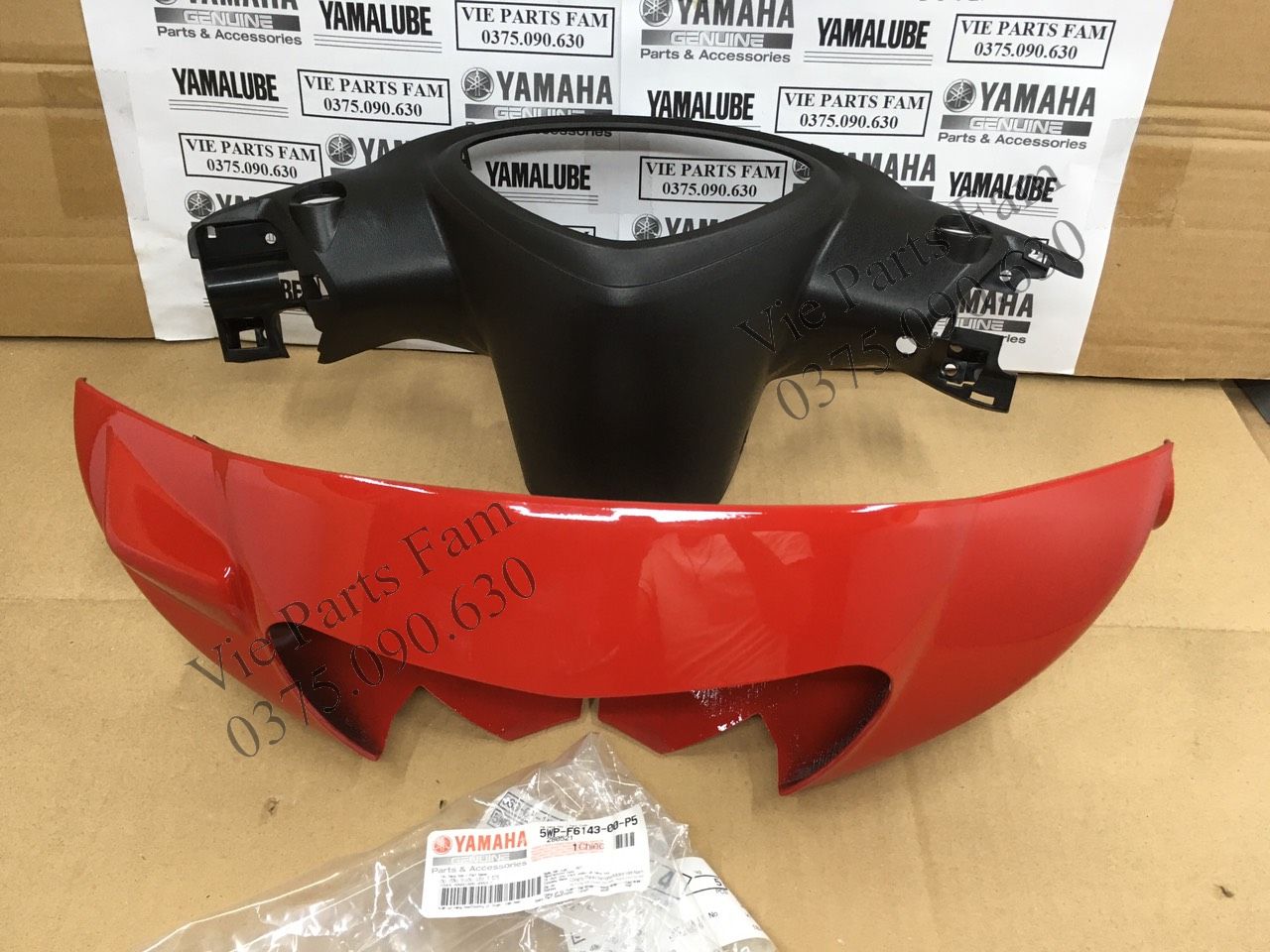 Combo bộ vỏ đầu 2 món ốp trước sau tay lái Mio 2004-2006 chính hiệu Yamaha Motor VN