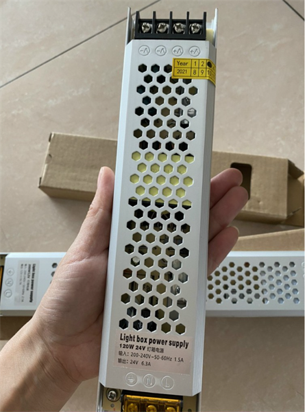 Nguồn tổ ong 12V-33 A Trắng (chiếc)