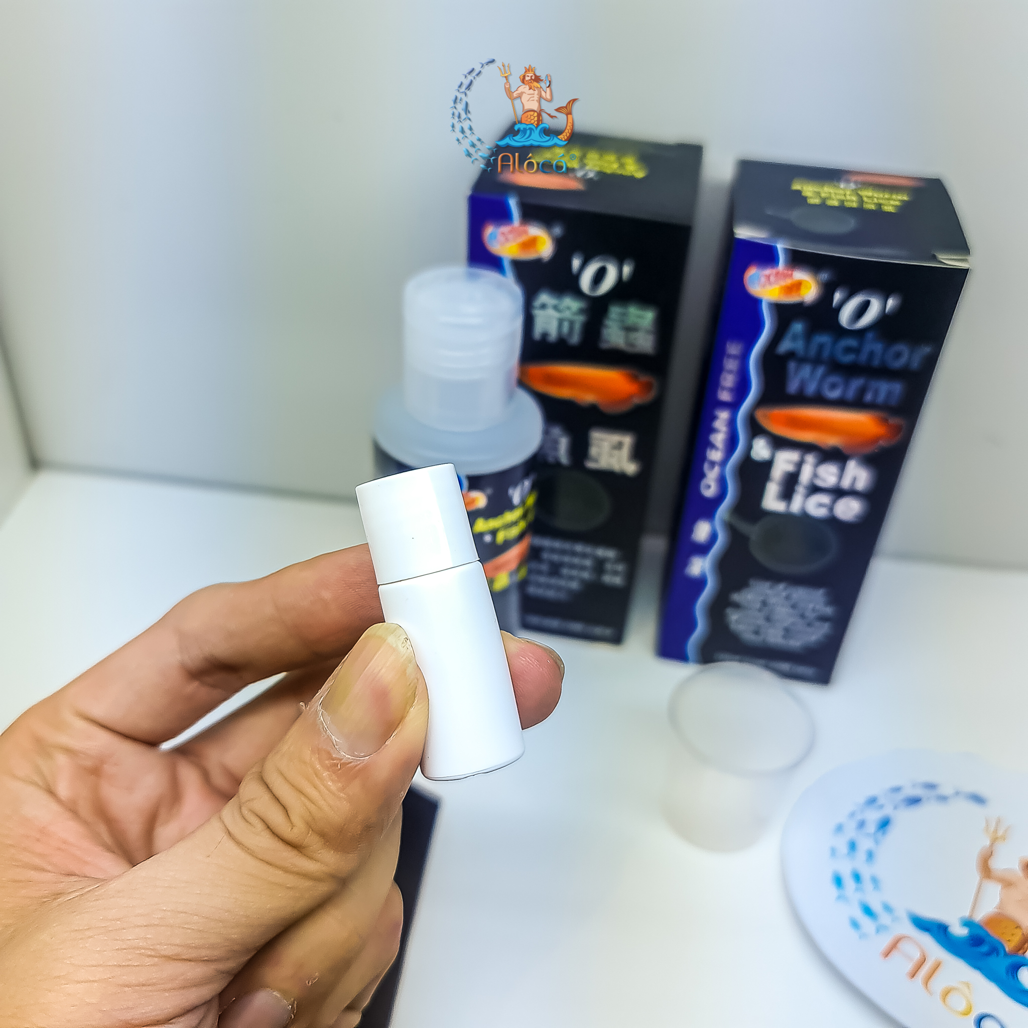 Chai số 0 Ocean Free diệt trùng mỏ neo cho cá Rồng, cá Sam.
