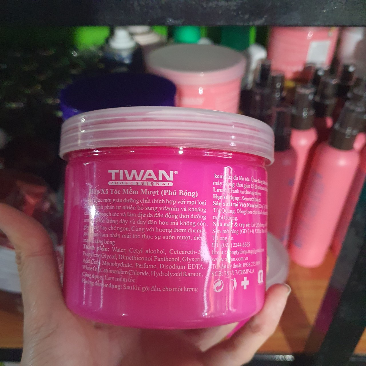 Hấp dầu dòng phủ bóng tiwan ( màu hồng ) 500ml