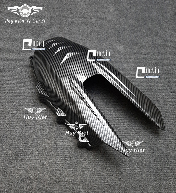 Ốp Lốc Máy Sau SH 2017 - 2019 Carbon MS1618