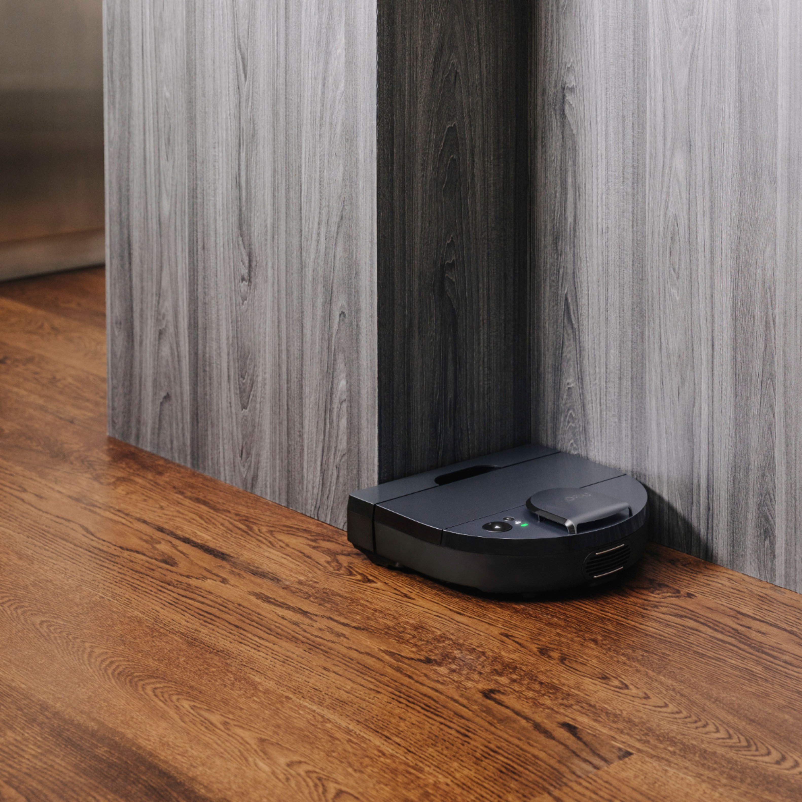 Robot hút bụi Neato D10