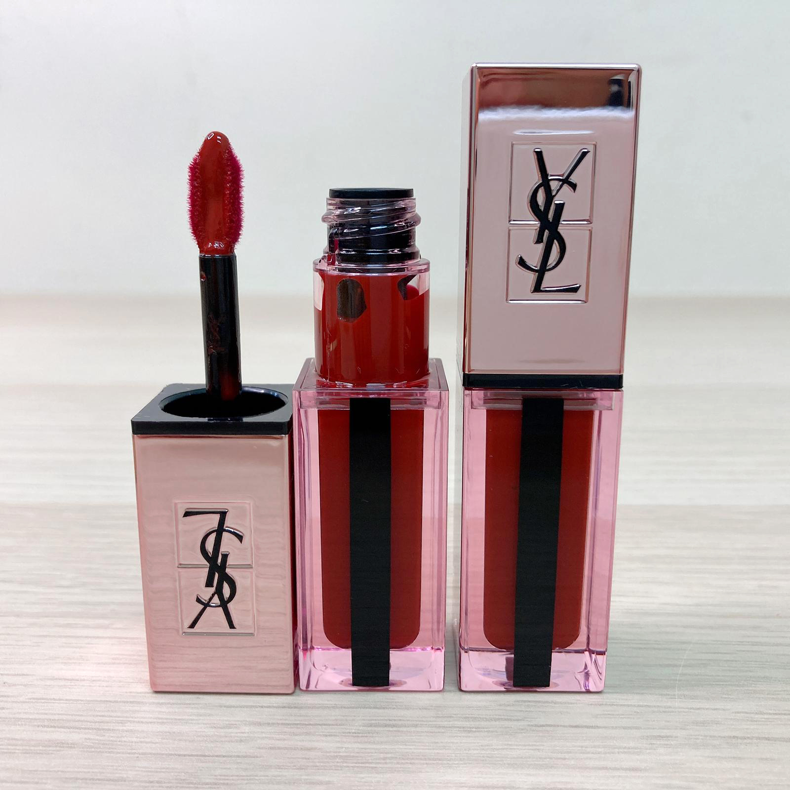 ysl vernis à lèvres water glow 204 private carmine