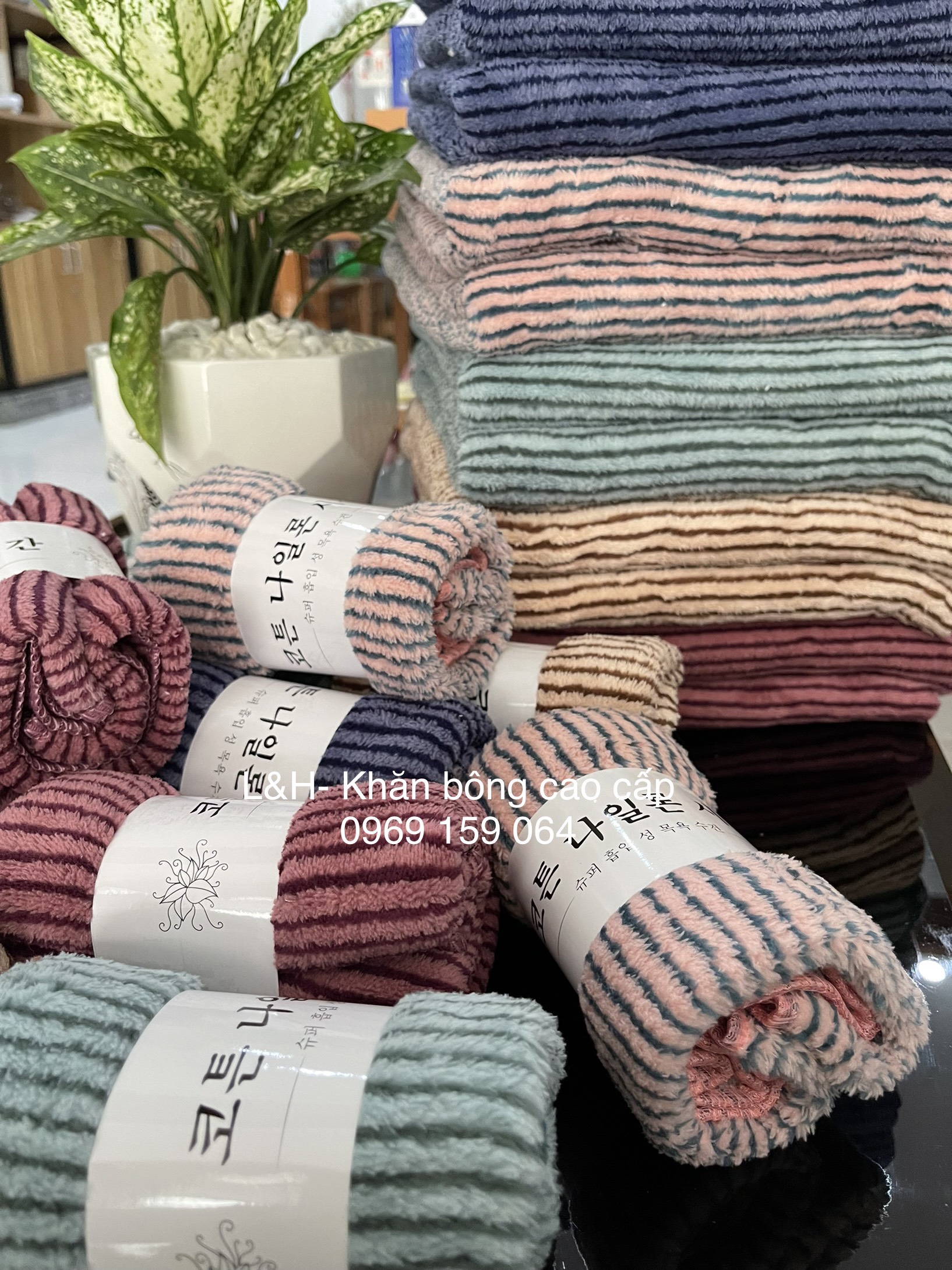 Khăn mặt lông cừu, kẻ tăm Nổi, KT 30x50cm