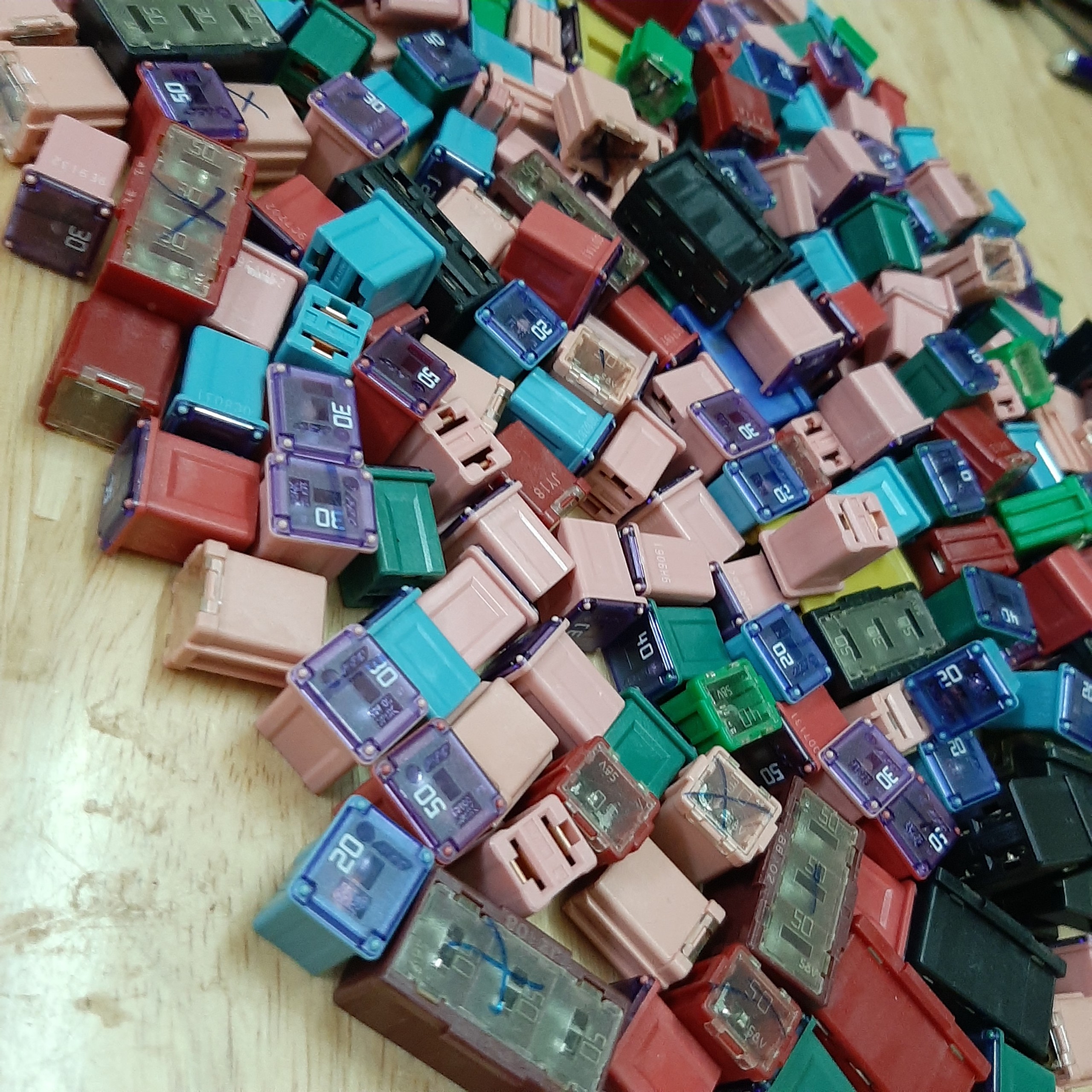 CẦU CHÌ TỔNG BÃI  20A 30A 40A 50A 60A