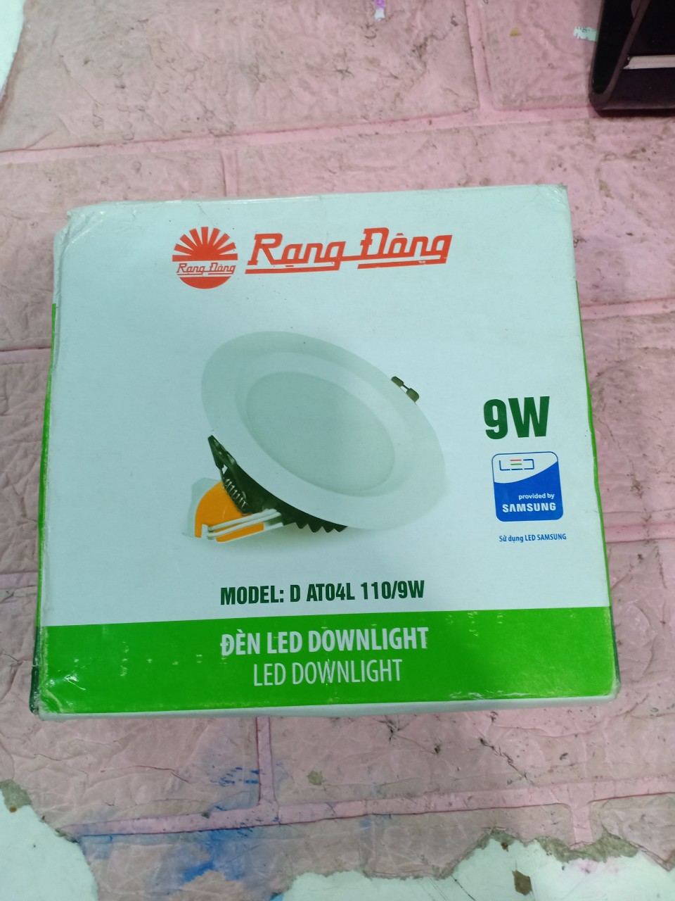 Đèn LED Âm trần Downlight 9W RẠNG ĐÔNG MÀU VÀNG