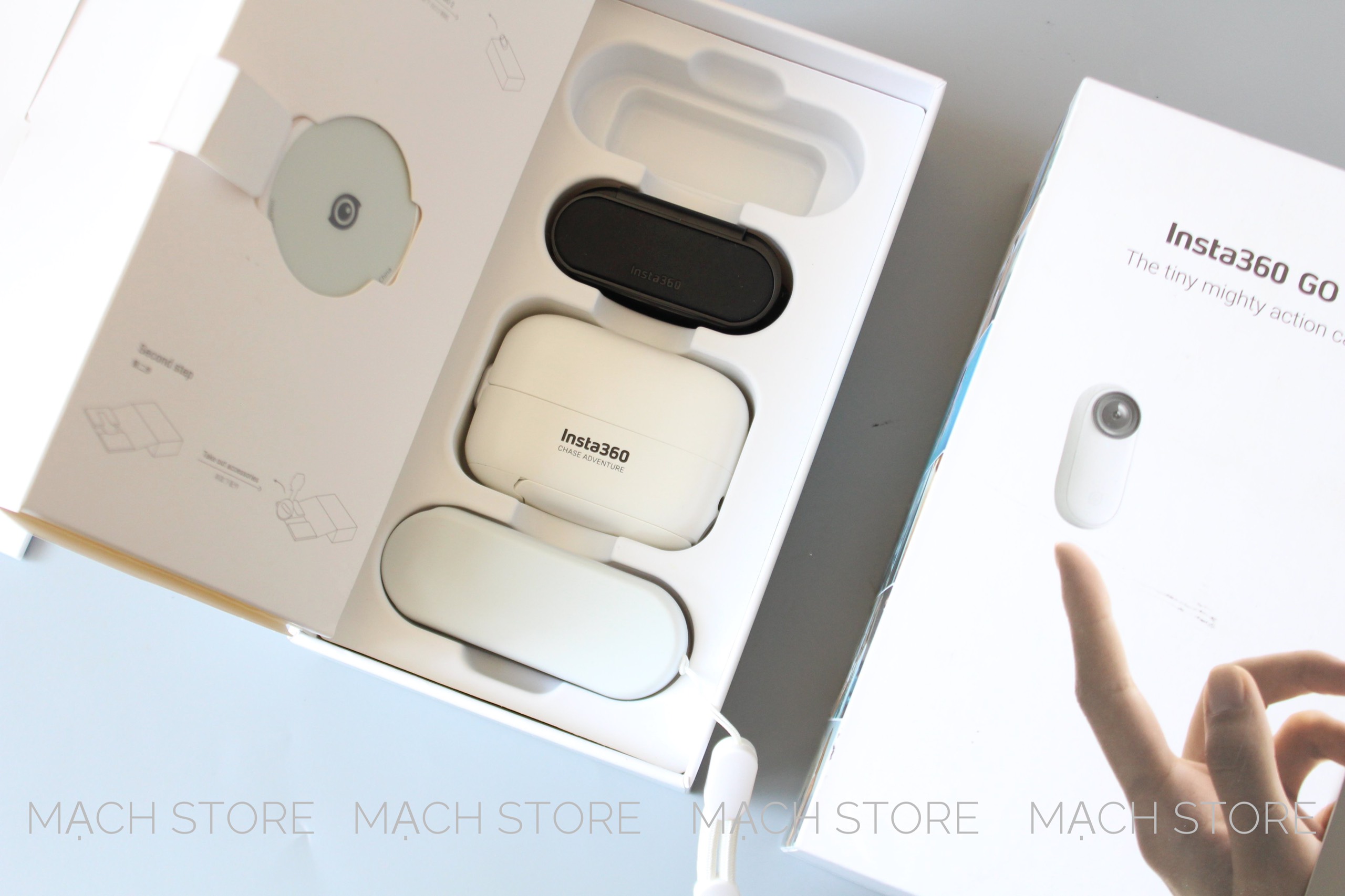 MÁY QUAY HÀNH ĐỘNG - INSTA360 GO 2