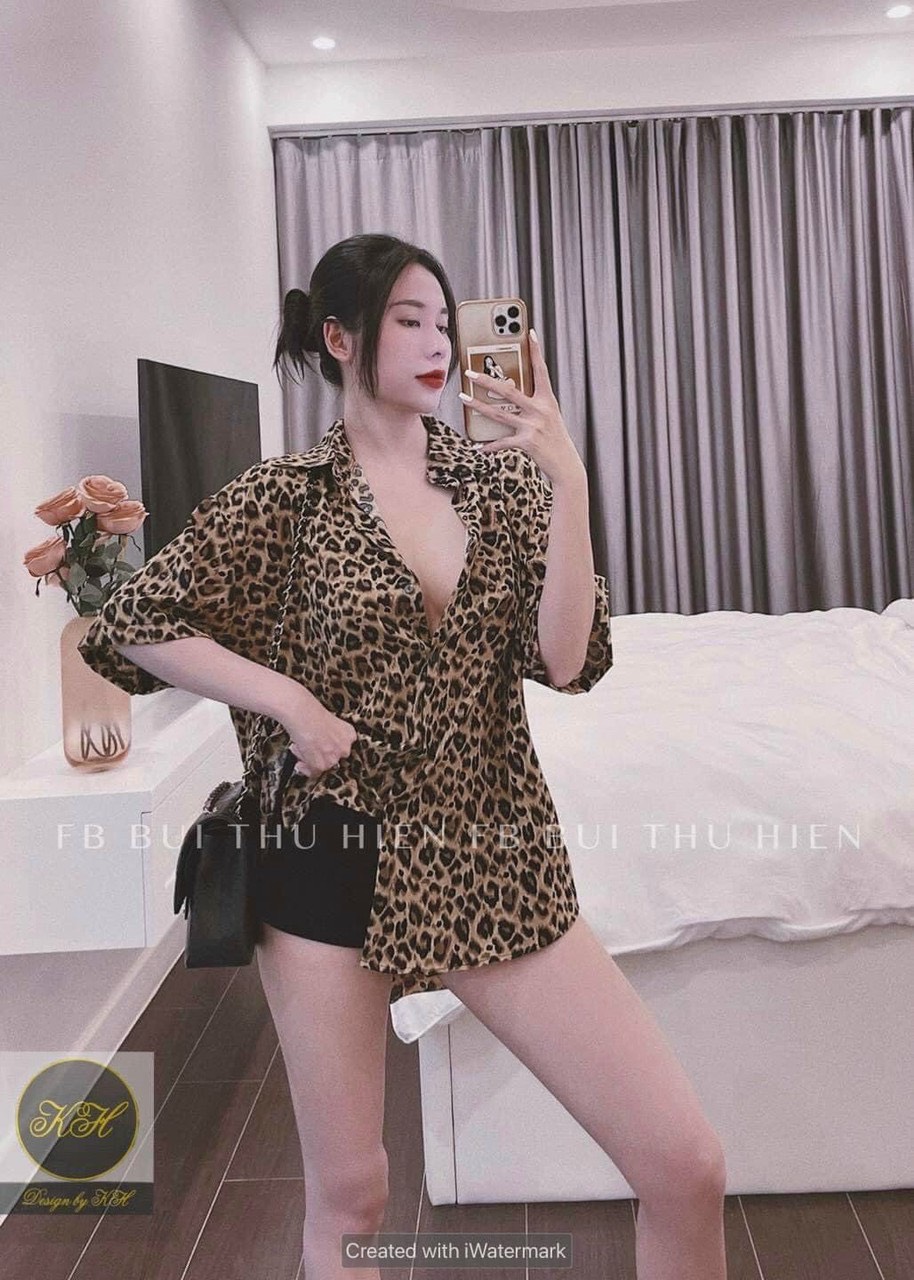 Áo sơ mi tay ngắn da beo nâu form rộng hot hit