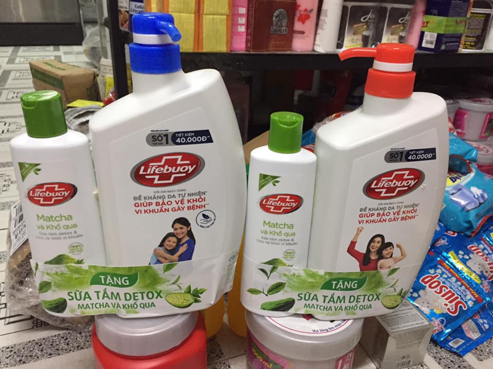 Sữa tắm Lifebouy diệt khuẩn đỏ - xanh 850 gram tặng sữa tắm Matcha Khổ Qua 200 gram
