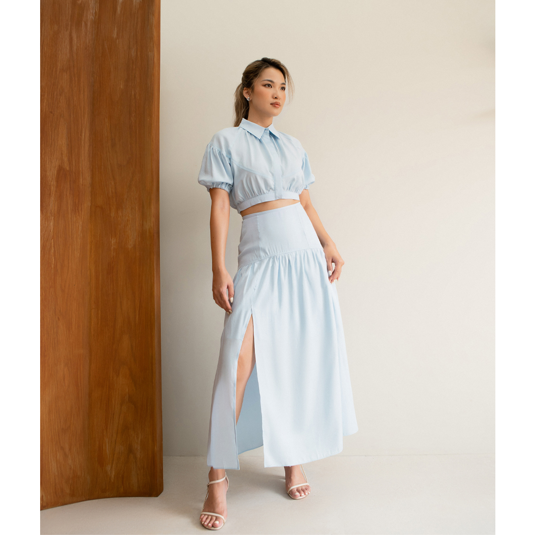 Des Fleurs - Áo Beverly Button-up Cropped top