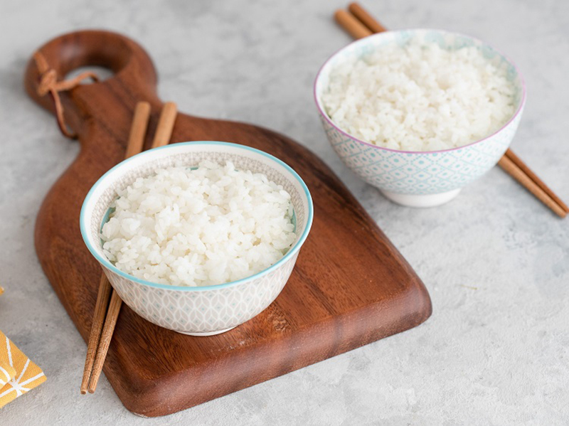 Cơm trắng ăn liền CJ Hàn Quốc hộp 210g