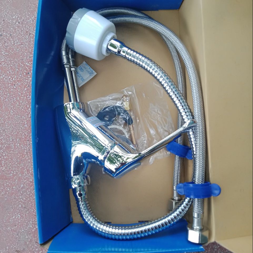 Vòi rửa bát SELTA SS-2002F nóng lạnh cần mềm