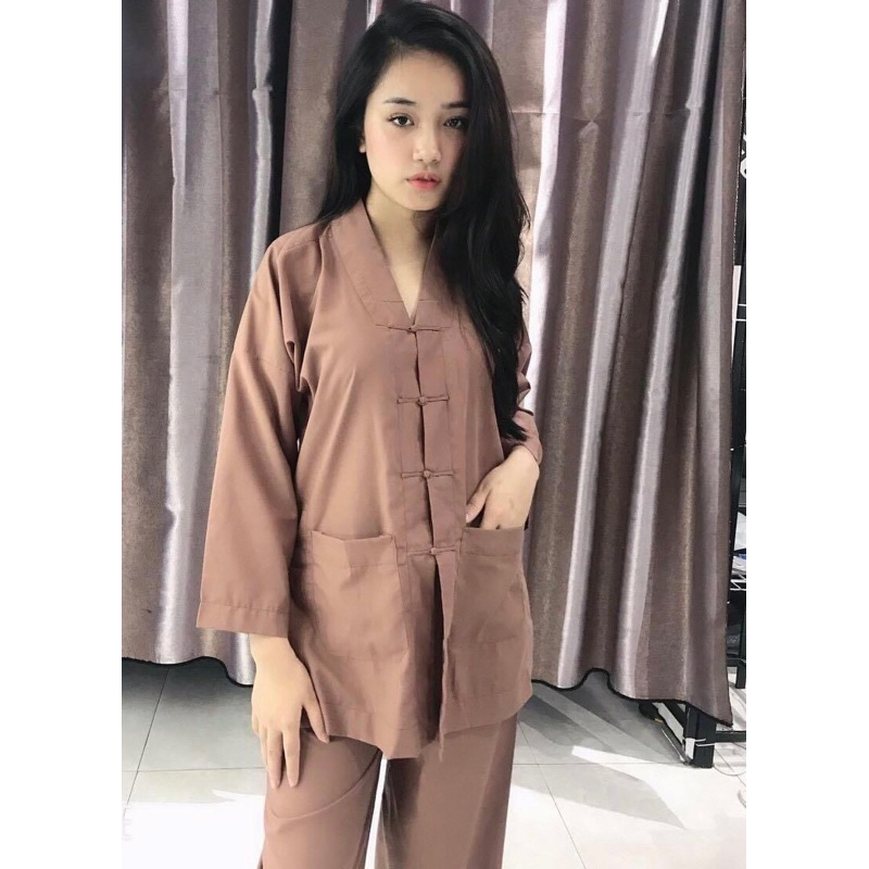 Đồ Lam Đi Chùa # La Hán