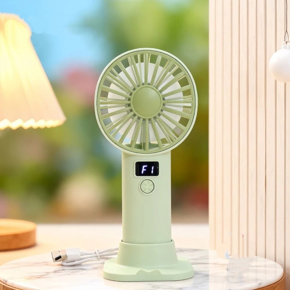 Portable%20Mini%20Size%20Digital%20Display%20Fan%20Compact%20Lightweight%20Rechargeable%20Fan%20Stable%20Base%20Practical%20Design%20Cooling%20Fan%20Gift%20Giving%20-%20Image%204