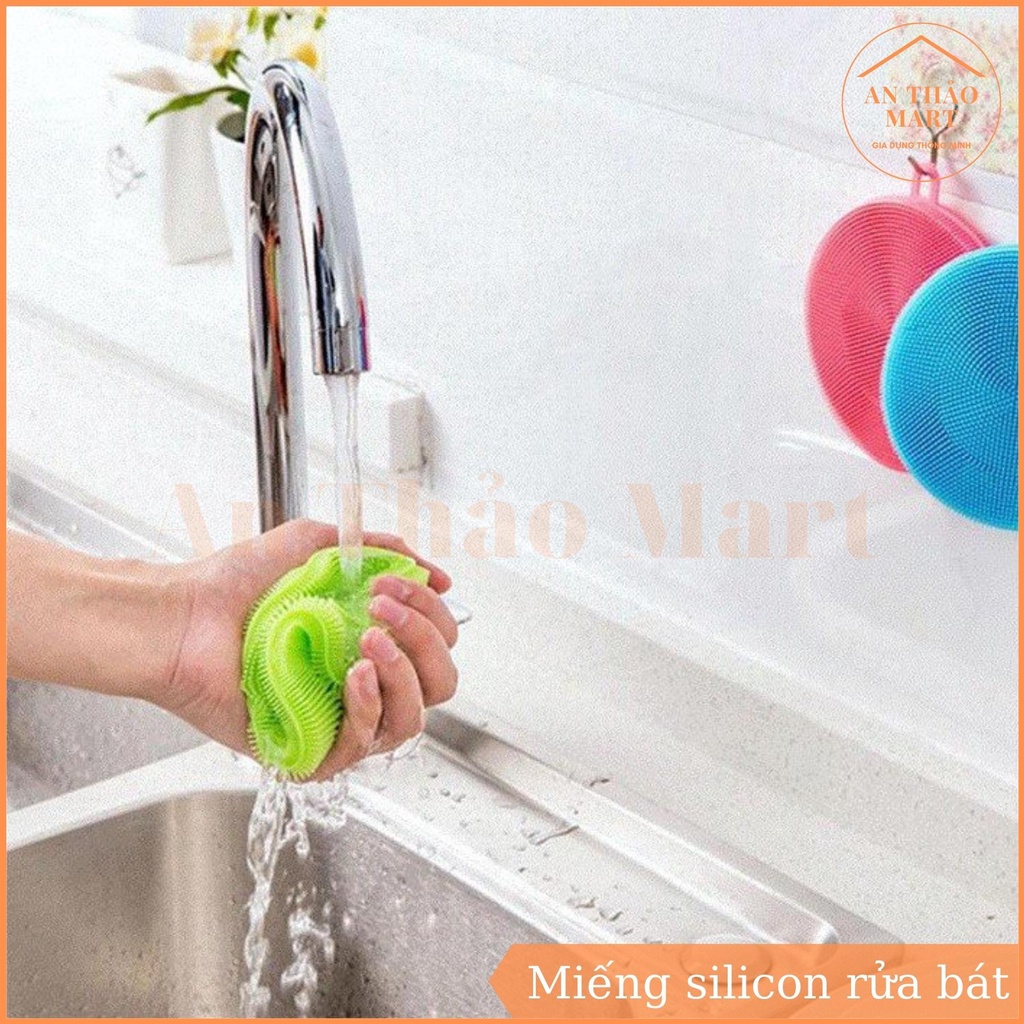 Miếng Rửa Chén / Miếng Silicon Rửa Bát Có Móc Treo Tiện Dụng