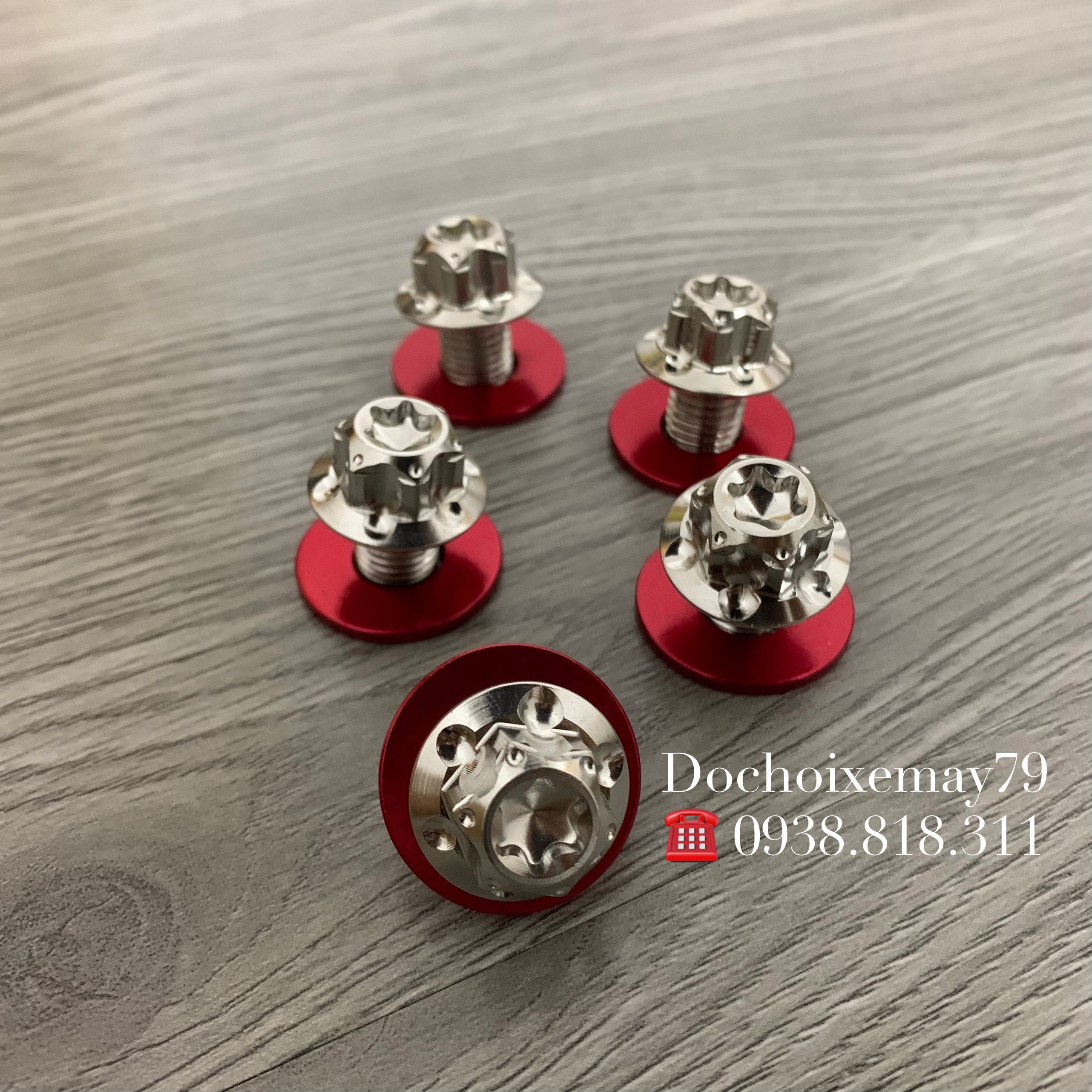 Ốc chân kính Salaya inox 304 kèm lông