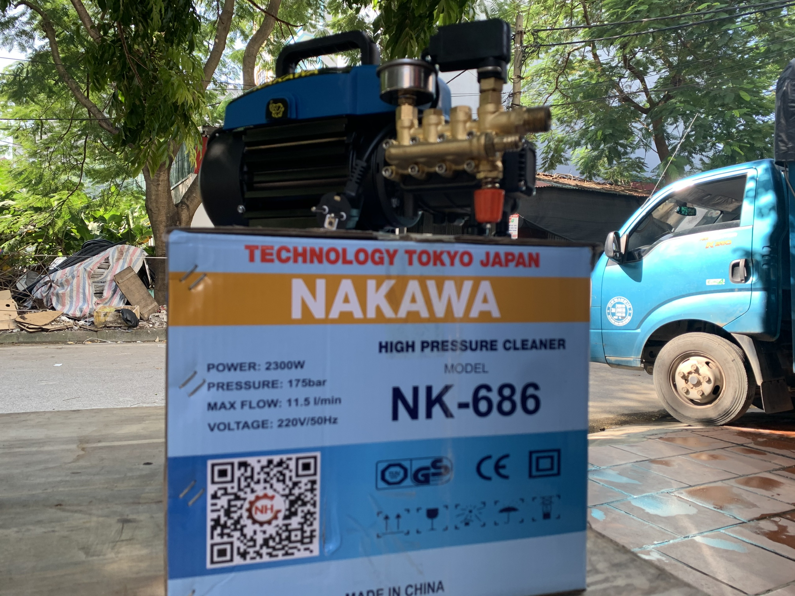 Máy Rửa Xe 2300W Nakawa NK-686