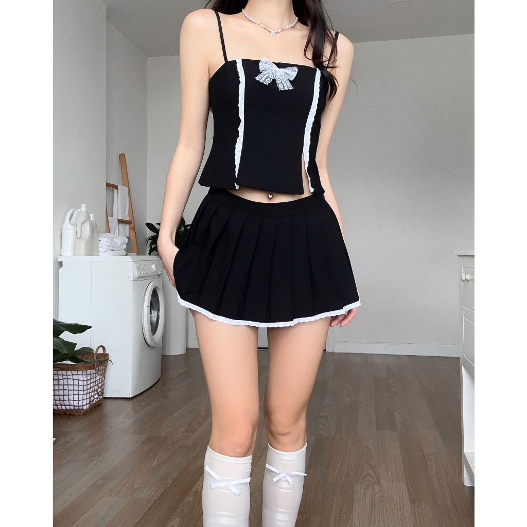 Chân váy xếp ly MONÁ - JULIE