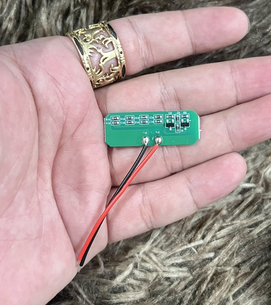Mạch báo pin 18v cho vỏ makita 21700 .