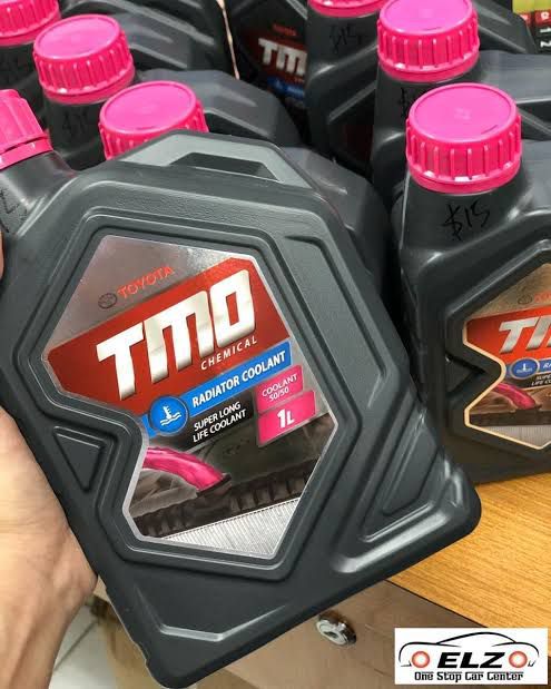 Toyota Genuine Long Life Coolant 1 Litre Pink Color. 