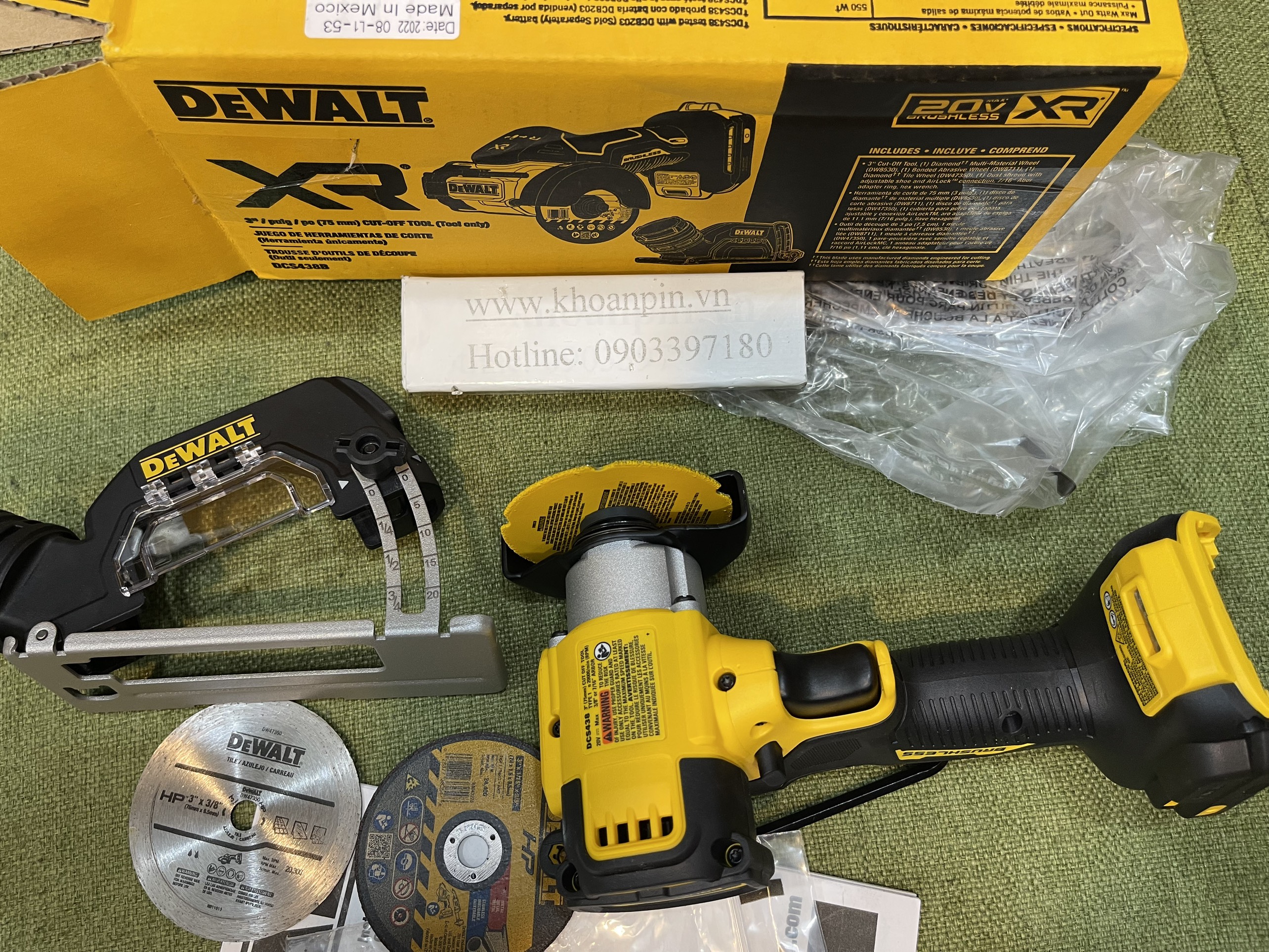 Máy cắt đa năng Dewalt DCS438B made in Mexico