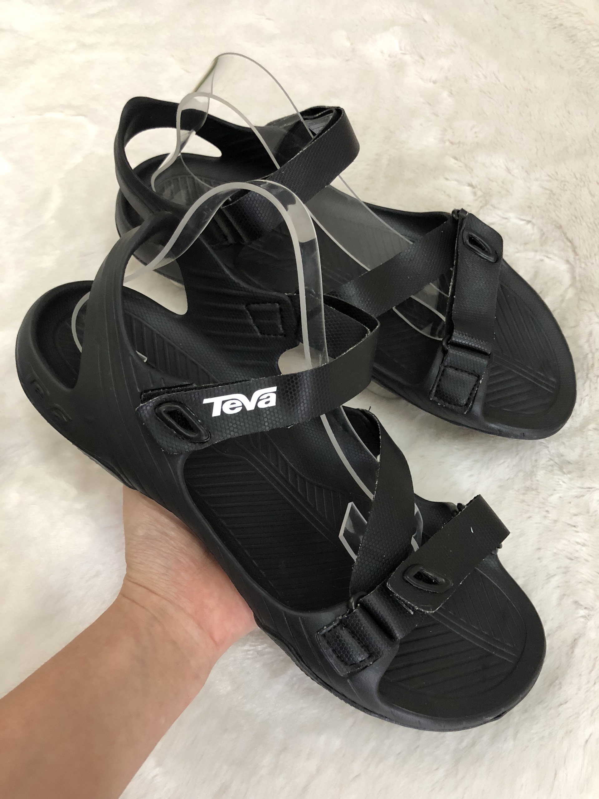 Sandal thể thao nam trẻ trung
