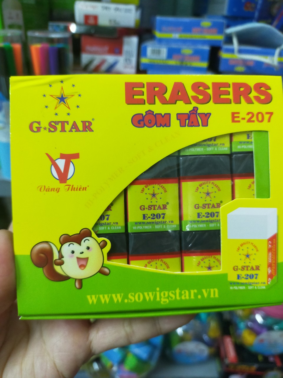 Hộp 30 cục gôm trắng/đen E-207 Gstar