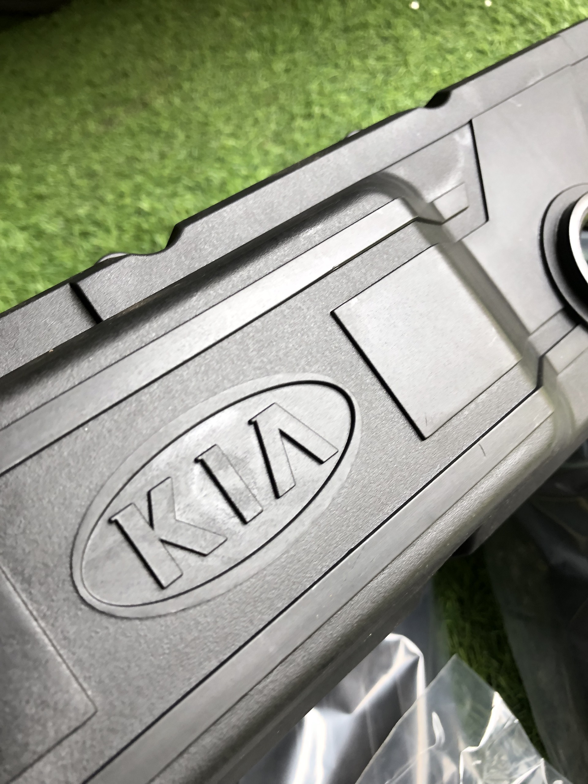NẮP CÒ KIA K165/ K2700/ K3000 KÈM GIOĂNG