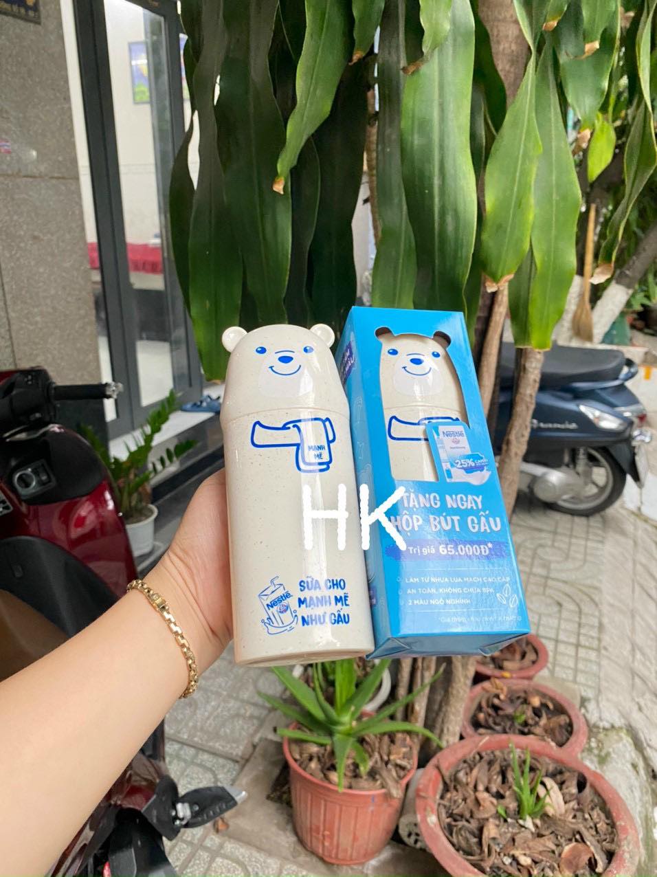 Hộp đựng bút nhựa lúa mạch hkm Nestle