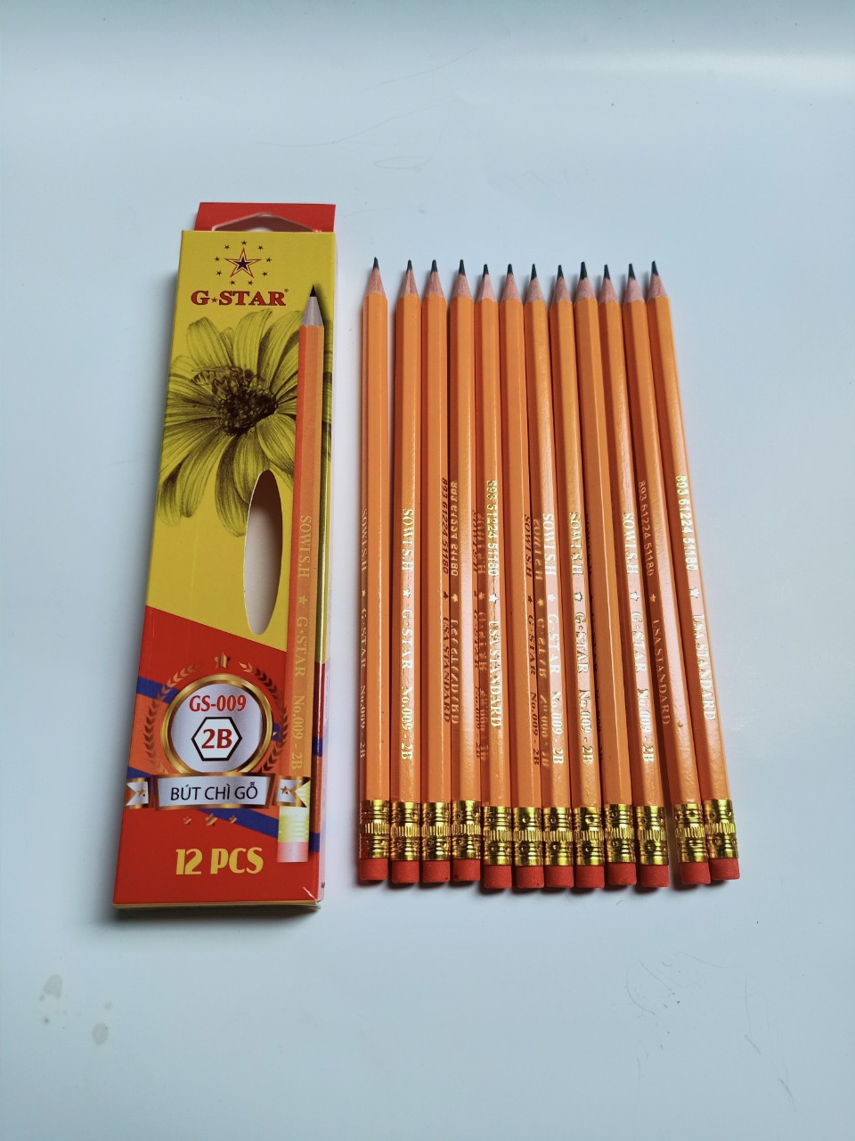 HỘP 12 CÂY BÚT CHÌ THÂN VÀNG 2B GSTAR
