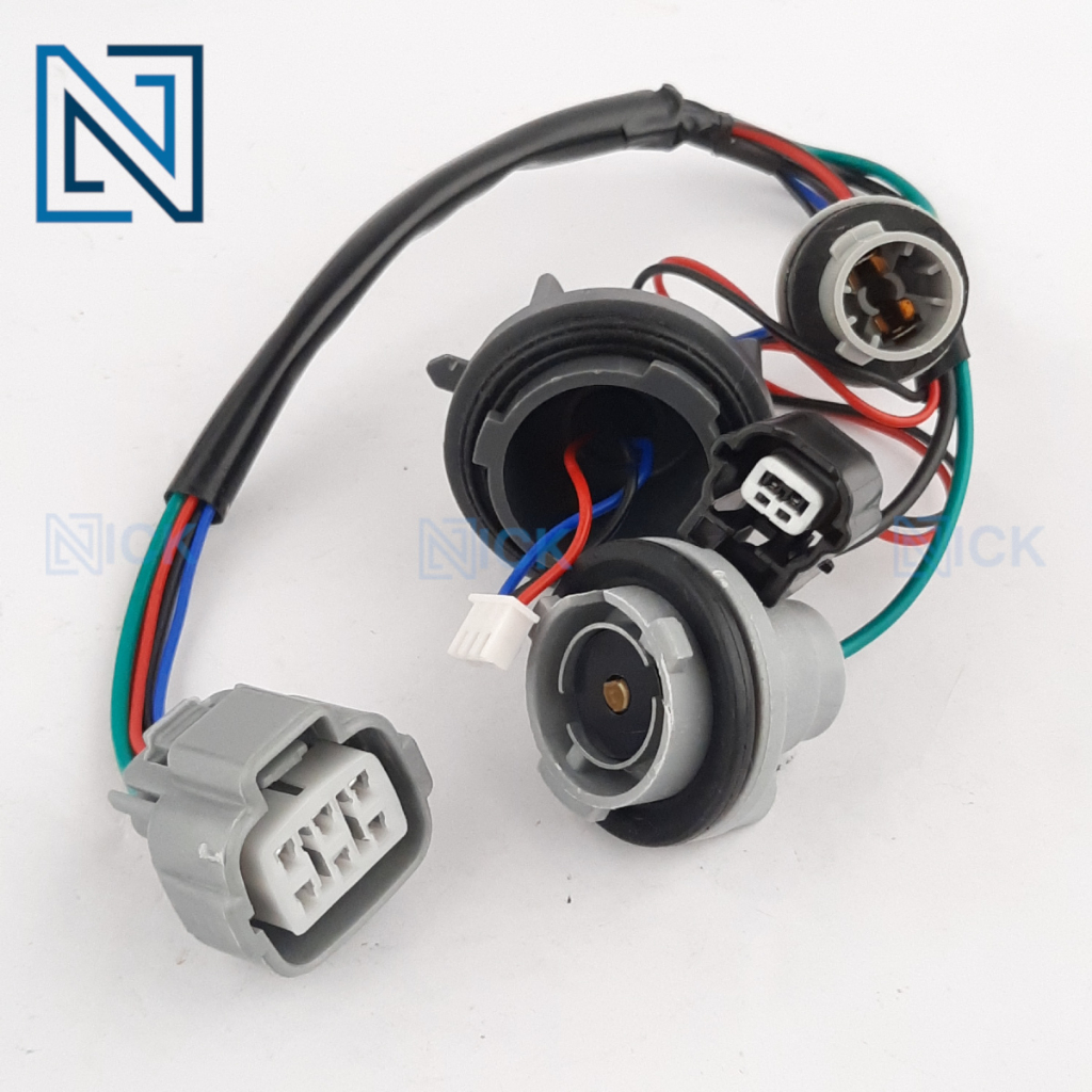 MITSUBISHI TRITON 2019 2023 Tail Lamp Socket Set Brake Signal DRL