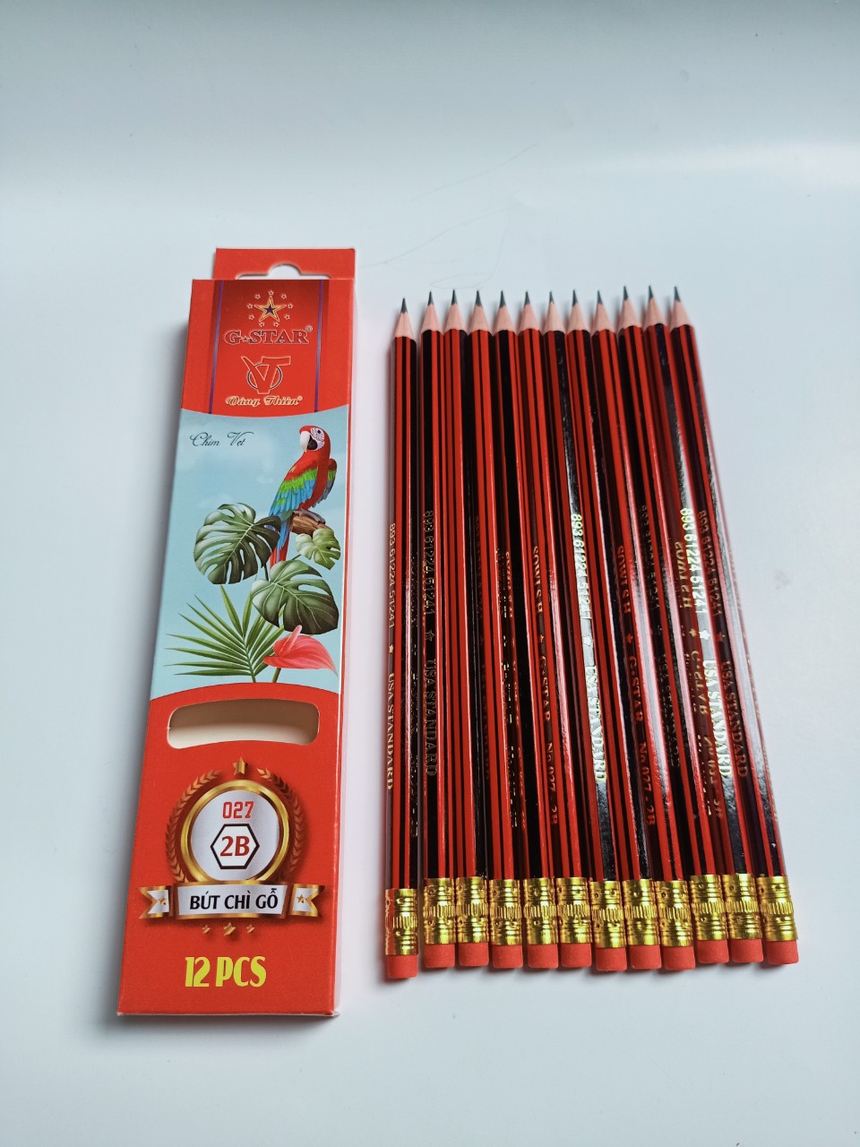 HỘP 12 CÂY BÚT CHÌ ĐEN 2B-027 GSTAR