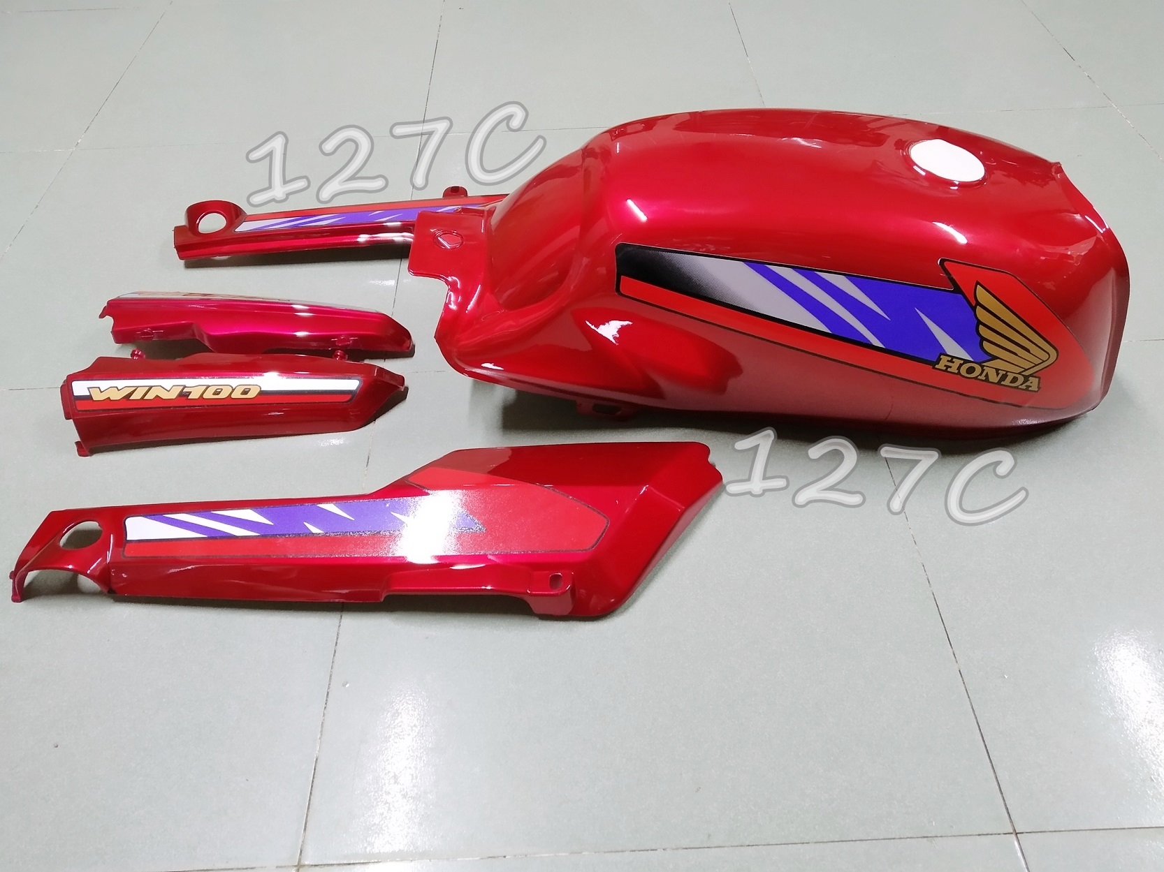 [Hcm] Combo Set of Large Fuel Tank & Large & Small Trunk Win 100Cc (Black/Red)