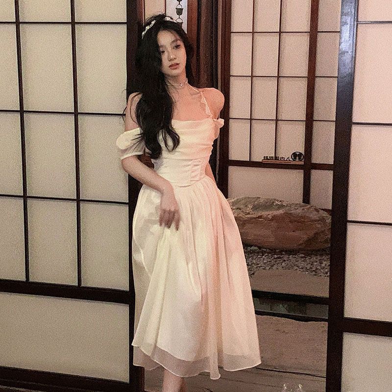 French Fashion High-end Feeling Waistband Fairy Long Dress Super Fairy Style Court Style Unique and Niche Stunning Dress for Women in Summer