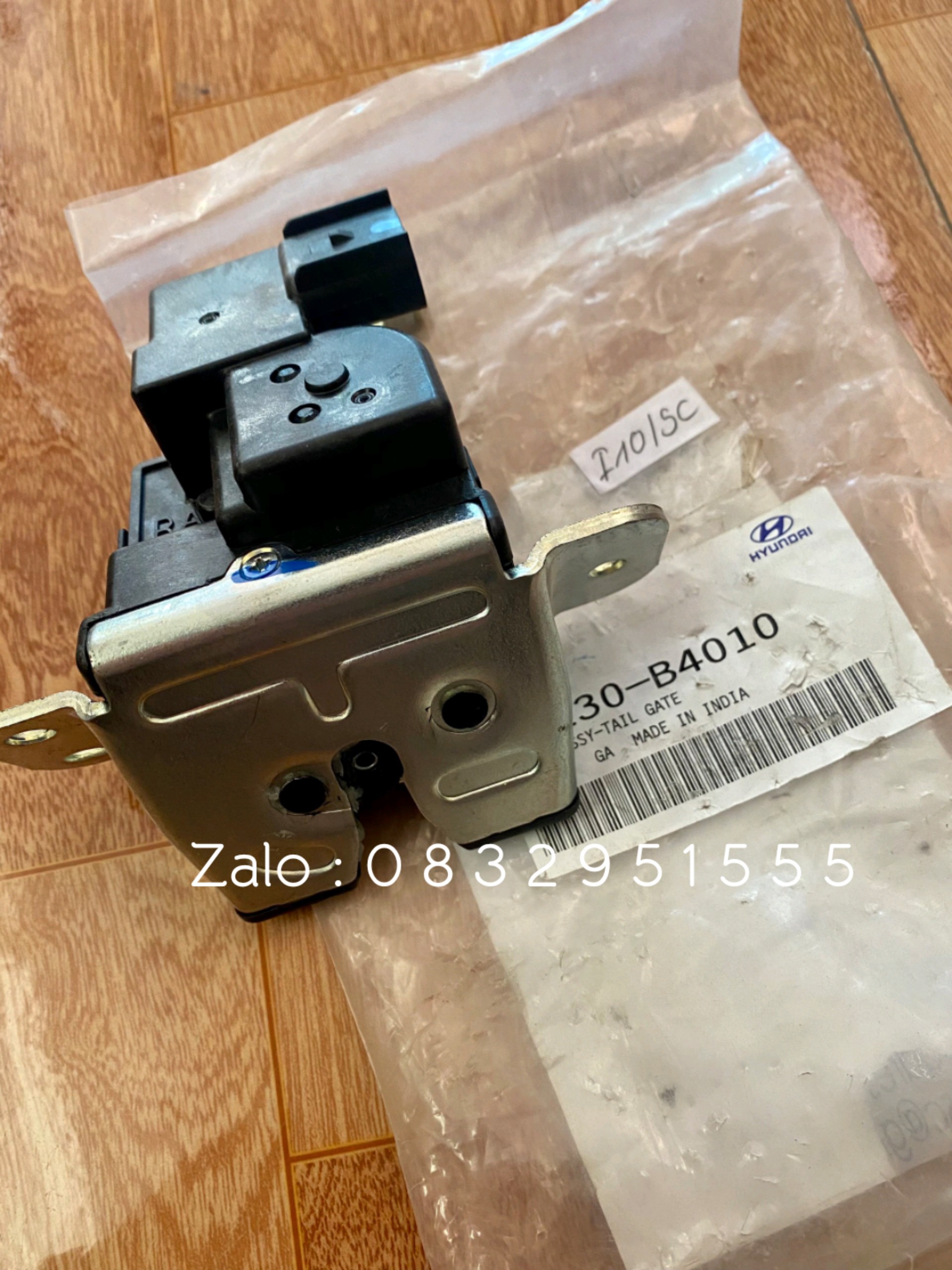 Grand I10 Trunk Lock (Genuine, Locking Mechanism, 5-Door Car, 1 Head)
