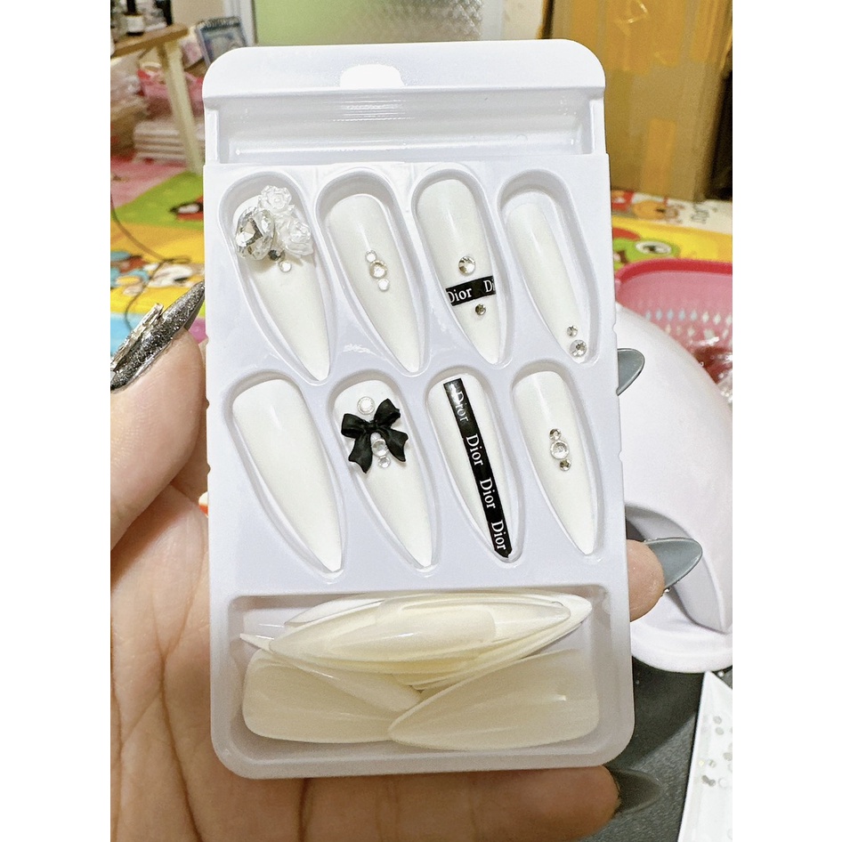 Bộ 24 móng Nails thiết kế mã 244