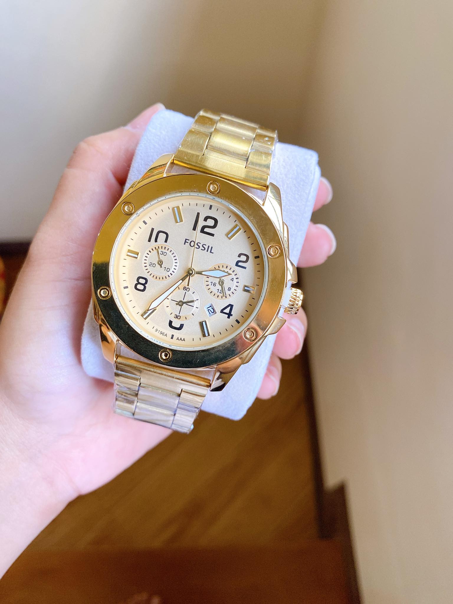 BIG FACE MEN FOSSIL WATCH WITH DATE 