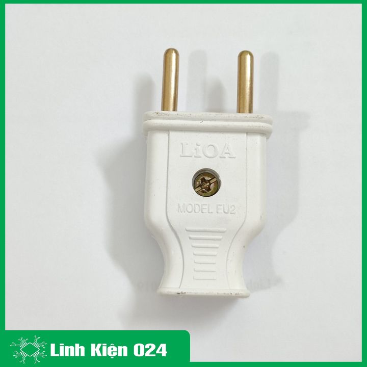 Phích cắm điện 2 chân  LIOA 250V/10A
