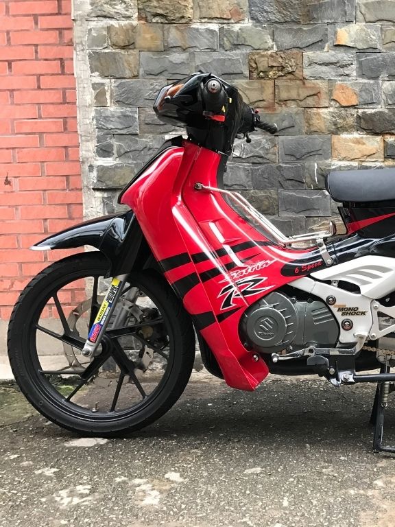 Tem Suzuki Satria 2000 Đỏ Phối Đen - Tem Chuẩn Zin Cao Cấp 3 Lớp