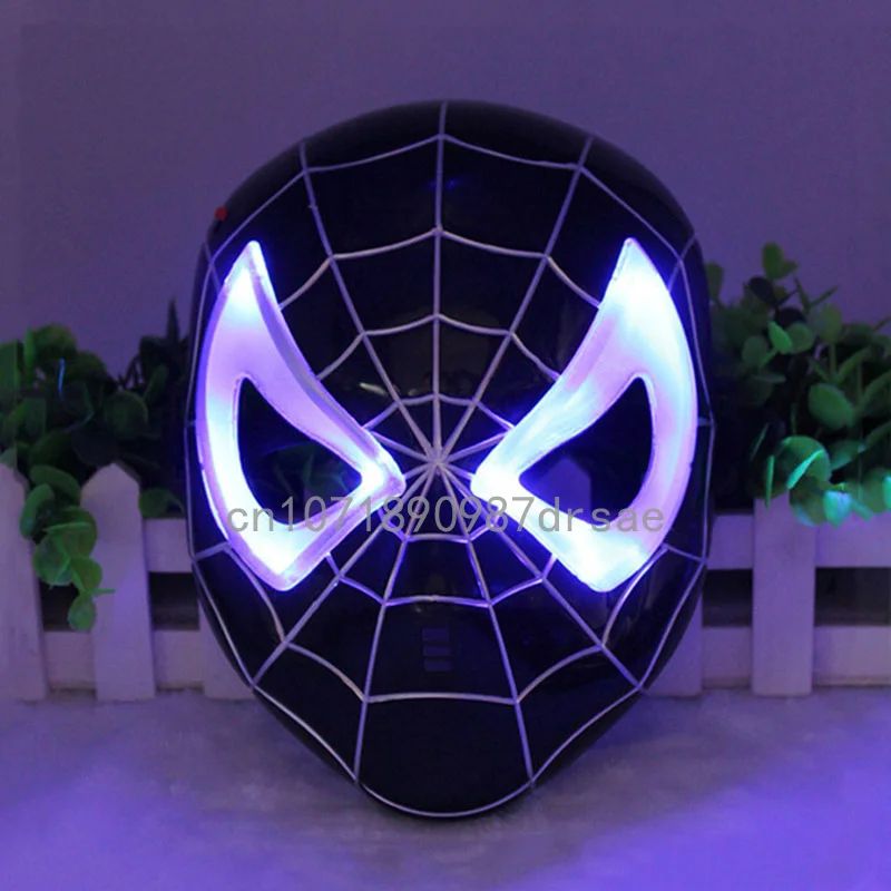 Interactive%20Spiderman%20Marvel%20Collection%20LED%20Mask%20Fun%20for%20Kids%20-%20Image%202