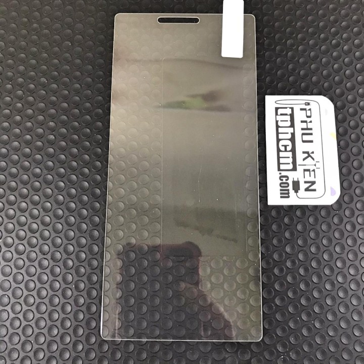 Dán cường lực chống trầy Nokia 7 Plus