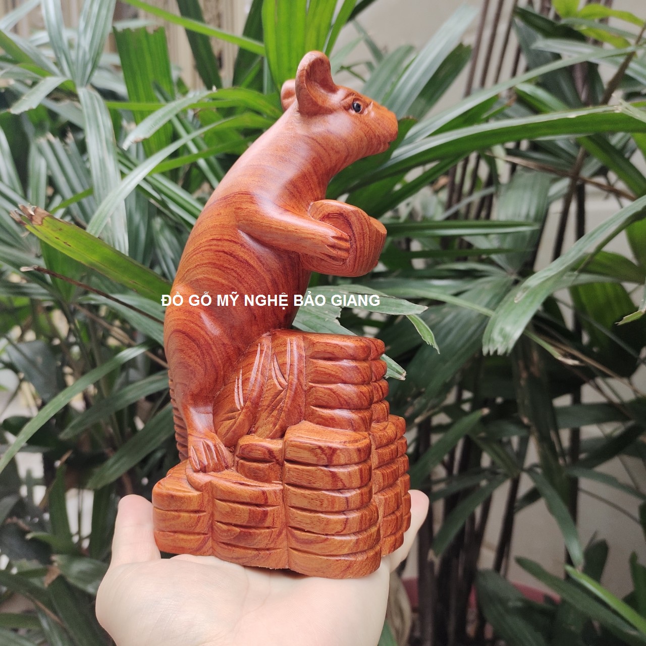 Tượng con chuột gỗ hương cao 20 cm