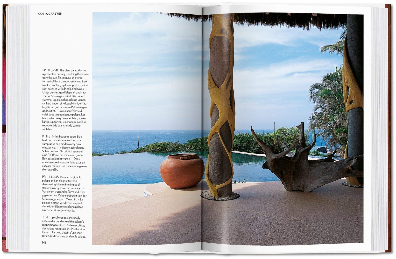 ARTBOOK - Sách Tiếng Anh - Living in Mexico